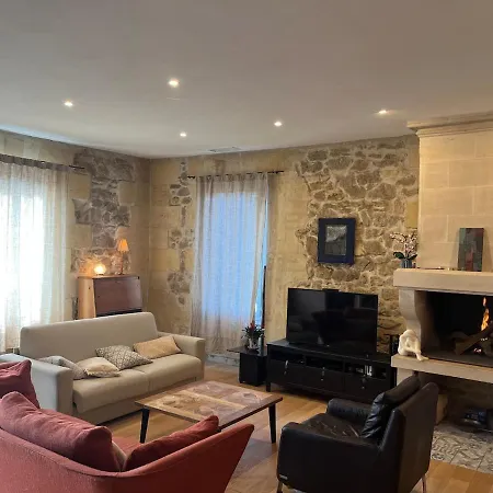 De Caractere Proche Bordeaux Type T3 *