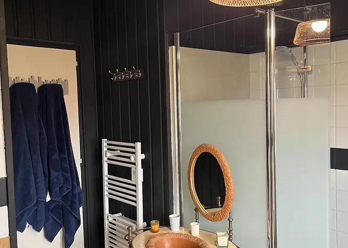 Apartment De Caractere Proche Bordeaux 95 M2